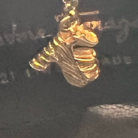 Ferragamo Lambskin Bucket Bag - Picture 5 of 9